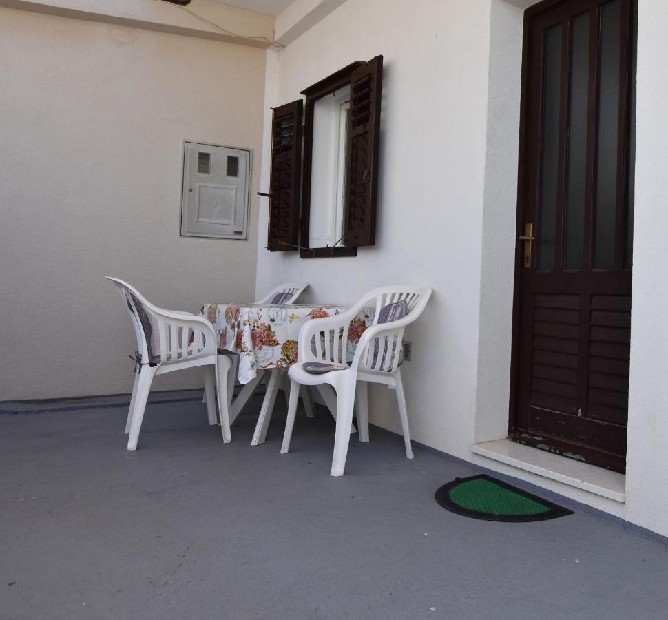 Apartment Murva Primošten Dış mekan fotoğraf