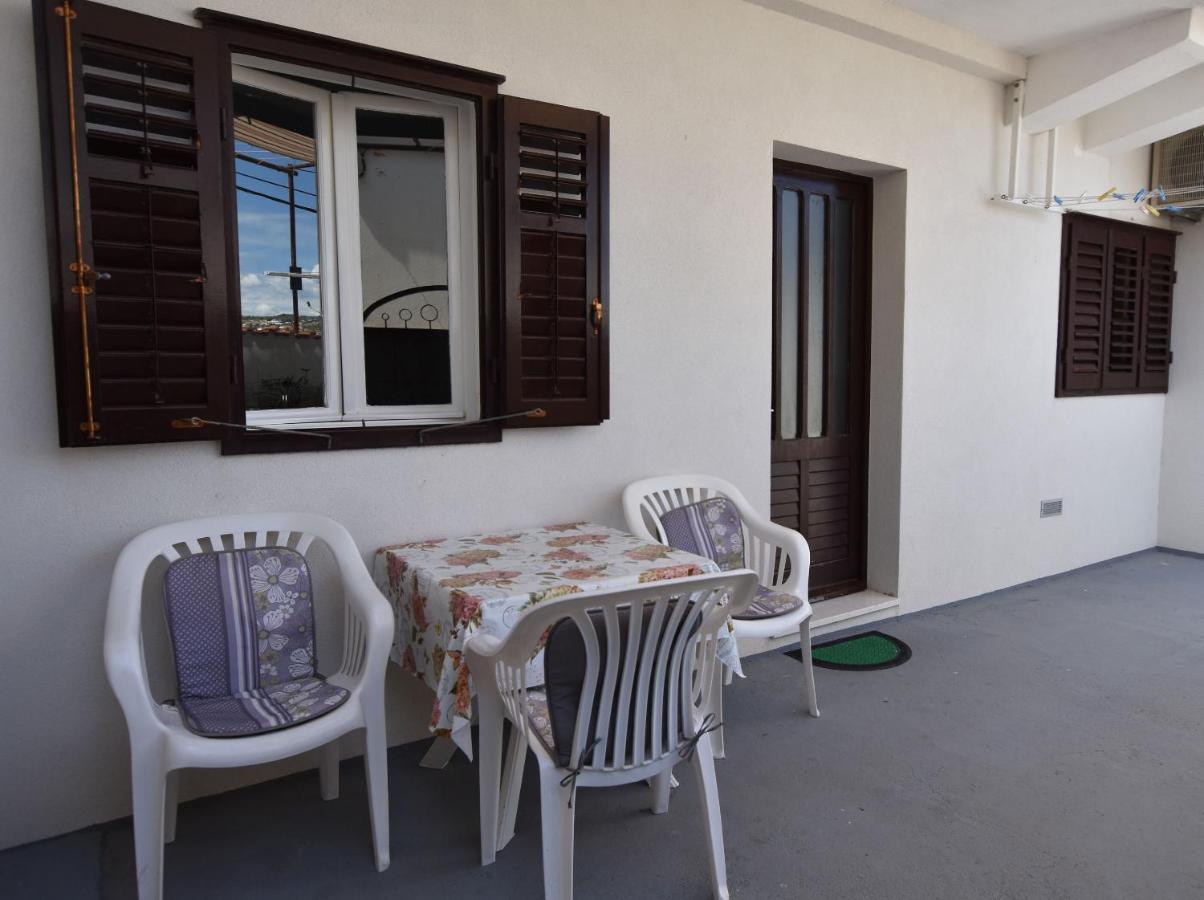Apartment Murva Primošten Dış mekan fotoğraf